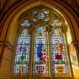 Hubert de Burgh stained glass window in Maison Dieu