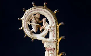 Sword side if the Crozier