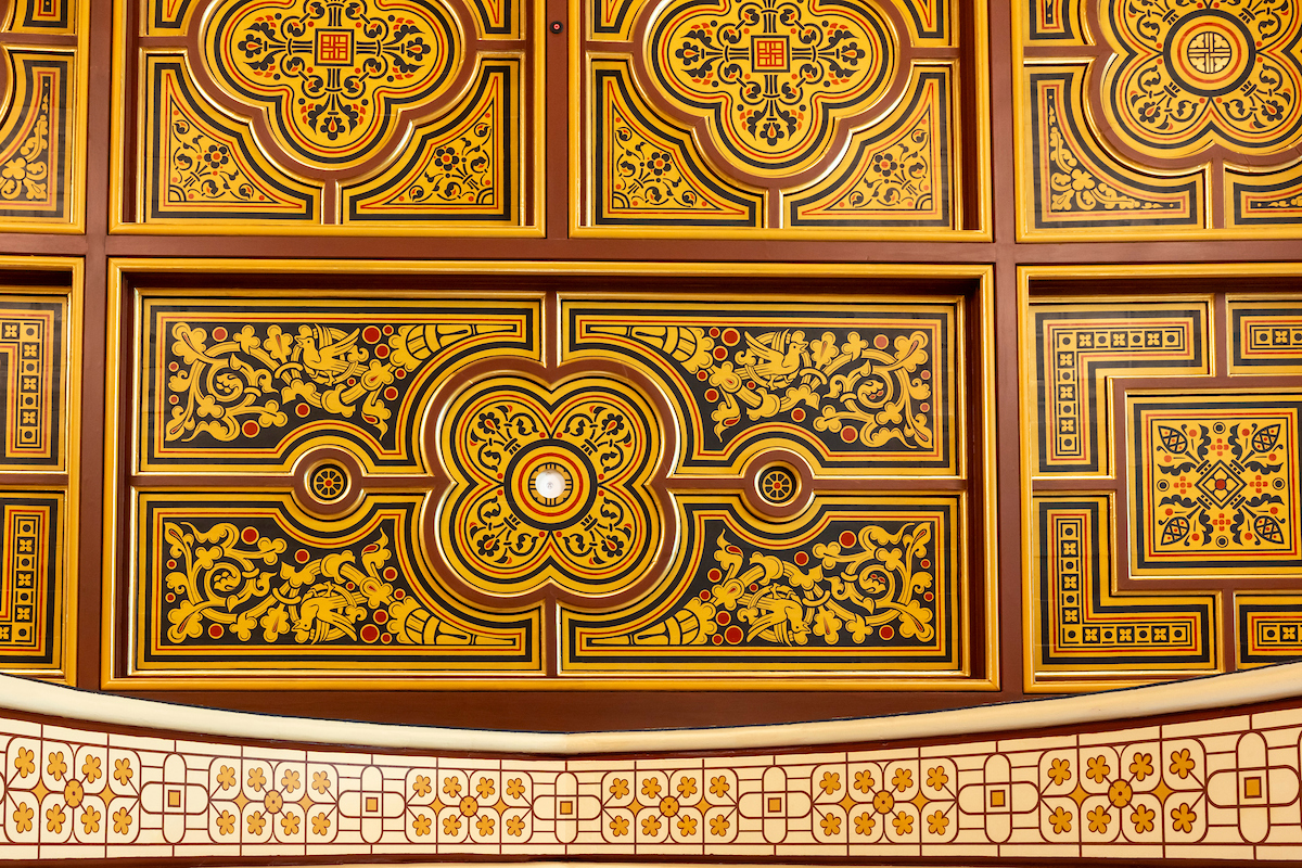 Doves in Connaught Hall decorative scheme