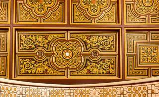 Doves in Connaught Hall decorative scheme