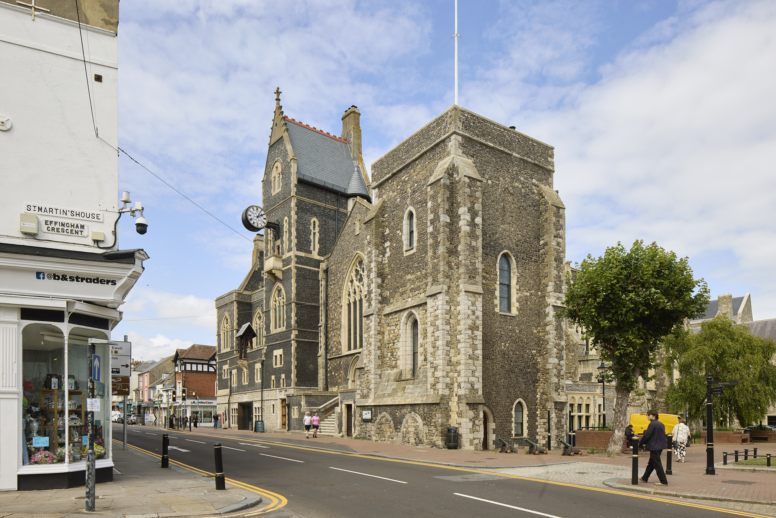 maison dieu exterior